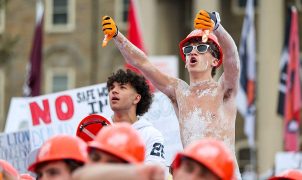 ESPN College Gameday 'no religious signs' rule draws backlash during Alabama vs Georgia broadcast