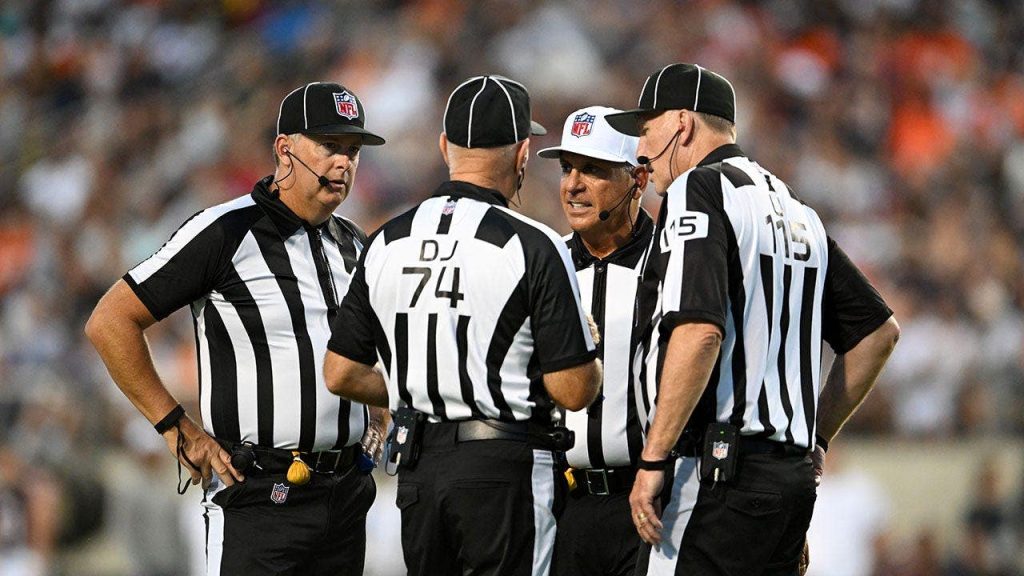 NFL suspende árbitros Jeff Seeman e Adrian Hill por conduta antidesportiva na Semana 4