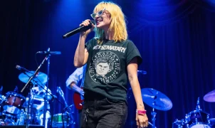 Hayley Williams draws DHS pushback for anti-ICE remarks at concert