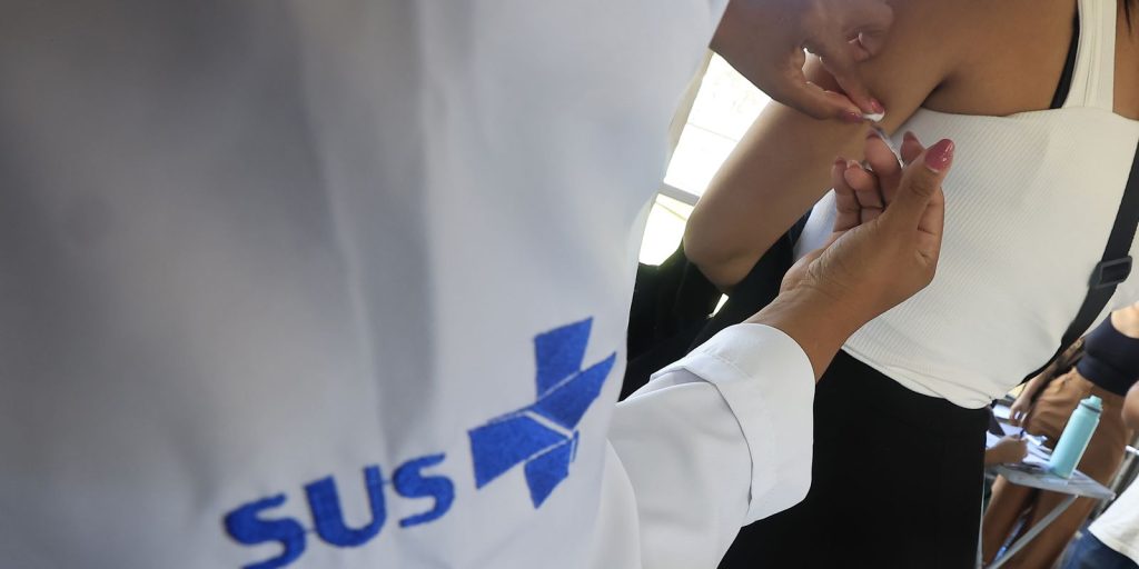 Surto de sarampo nos EUA acende alerta no Brasil e pressiona vigilância sanitária