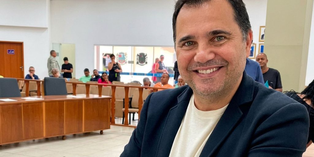 Secretário de Queimados é morto a tiros em abordagem da PM na Avenida Brasil