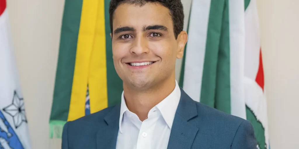 JHC vence em Alagoas e é eleito governador no primeiro turno
