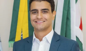 JHC vence em Alagoas e é eleito governador no primeiro turno