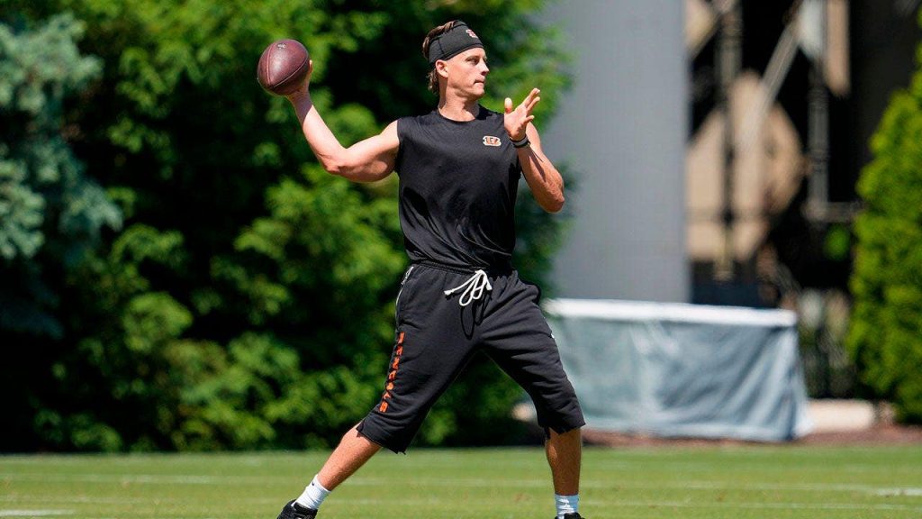 JD Vance visita treino dos Bengals, mas não cruza com Joe Burrow
