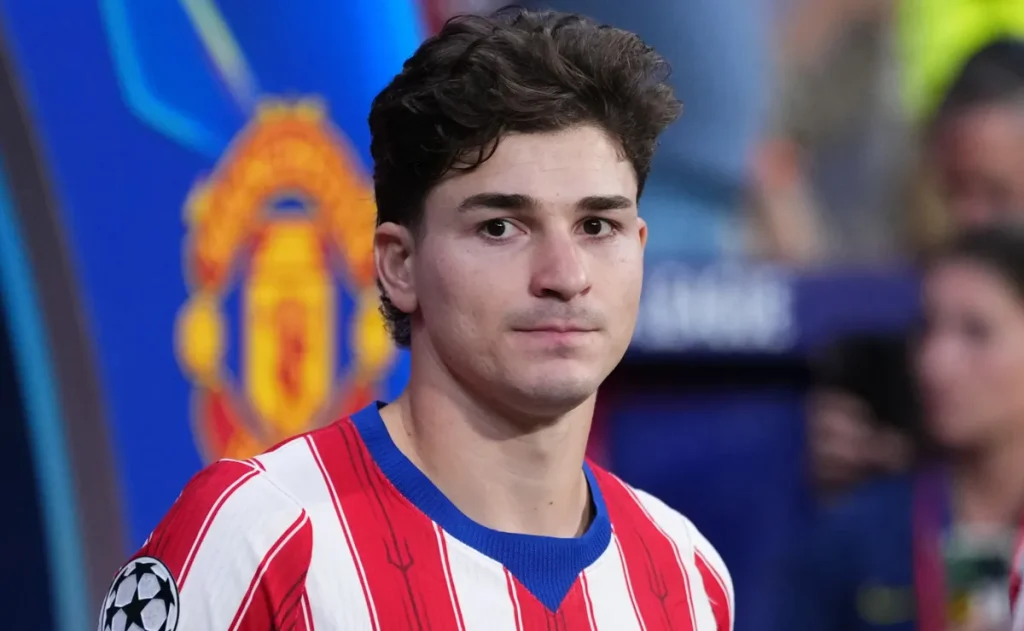 Alvarez pede perdão à torcida do Atlético e admite erro em falas sobre saída