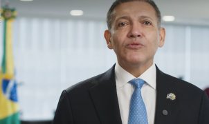 Nunes Marques destaca voto como direito fundamental e segurança das urnas na véspera do primeiro turno