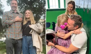 Kristen Bell relata choro semanal diante dos desafios do casamento e da criação das filhas