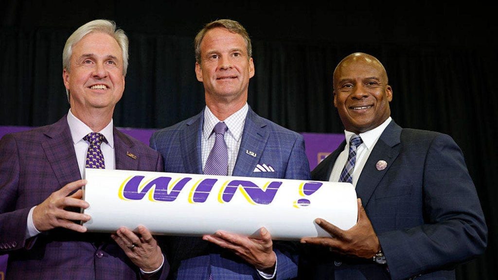 LSU sofre revés em Kentucky e pressão aumenta sobre Lane Kiffin em seu primeiro ano