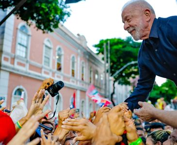21.10.2026 - Presidente da República, Luiz Inácio Lula da Silva, durante Caminhada com Lula em Belo Horizonte, realizado na praça da estação, Belo Horizonte - MG.
Foto: Ricardo Stuckert