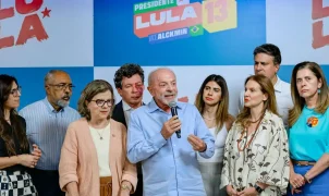 Lula diz que Senado pode aprovar fim da escala 6x1 e critica proposta de corte de investimentos