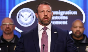 Markwayne Mullin fires back after Mamdani trashes ICE following NYC shooting