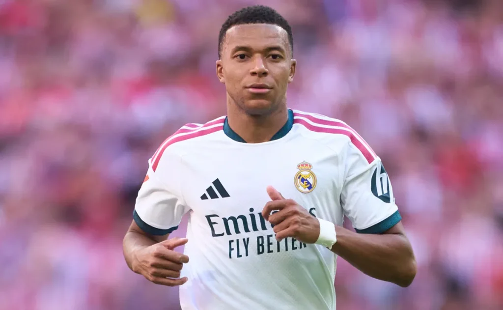 Mbappé pede desculpas à China após comentário sobre meme; CCTV suspende transmissões da LaLiga