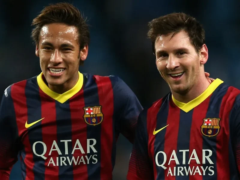Neymar diz que seu auge foi no PSG, não no Barcelona de Messi