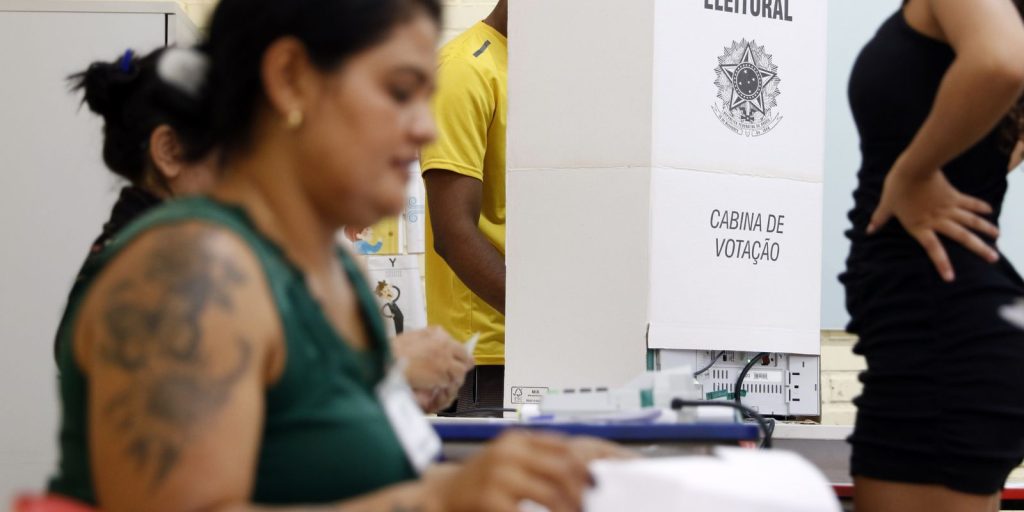 PM prende cinco pessoas e registra sete ocorrências no 2º turno em São Paulo