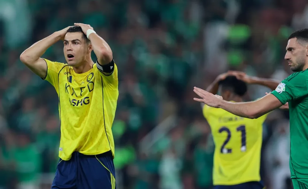 Al-Faisaly recebe Al Nassr com Ronaldo e Felix no ataque; veja prováveis escalações