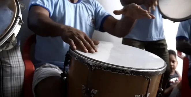 Musicoterapia utiliza som e voz como ferramentas de tratamento em saúde