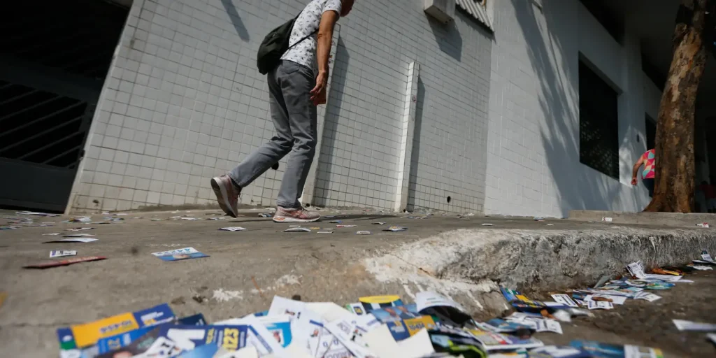 Eleições 2026: o que é crime eleitoral e como denunciar irregularidades no dia da votação