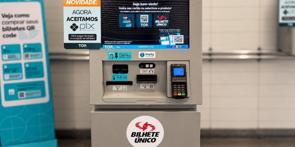 Metrô de São Paulo passa a aceitar Pix nas máquinas de autoatendimento da Linha 1-Azul