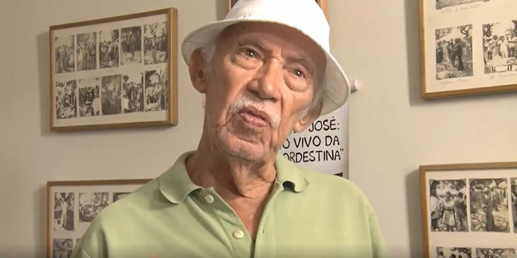 Exposição em Olinda reúne 120 cordéis da coleção de Liêdo Maranhão