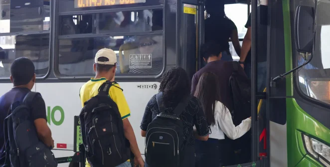 Segundo turno: eleitores têm passe livre no transporte público neste domingo