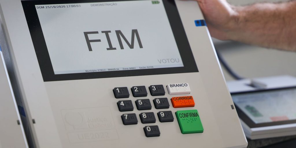 Abstenção no segundo turno cai para 19,22% e é a menor em 20 anos
