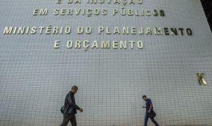 Planejamento quer remanejar R$ 20 bilhões no Orçamento de 2027 para acomodar novos gastos