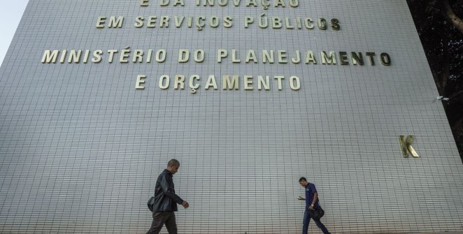 Planejamento quer remanejar R$ 20 bilhões no Orçamento de 2027 para acomodar novos gastos