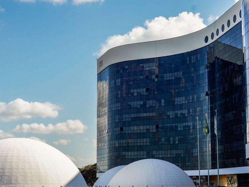 Pardal recebe 51.395 denúncias de propaganda irregular às vésperas do 1º turno
