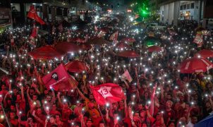 Imprensa internacional vê virada de Lula como recado contra extremismo e alerta para país dividido