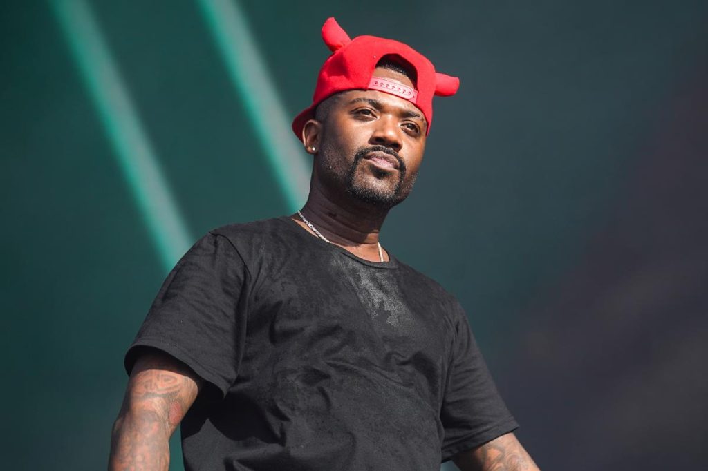 Ray J é levado a hospital durante live após declarar que médicos lhe deram poucos meses de vida