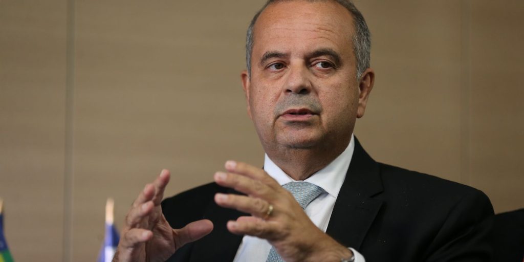 Marinho diz que desconhecia fuga de Flávio Bolsonaro aos EUA