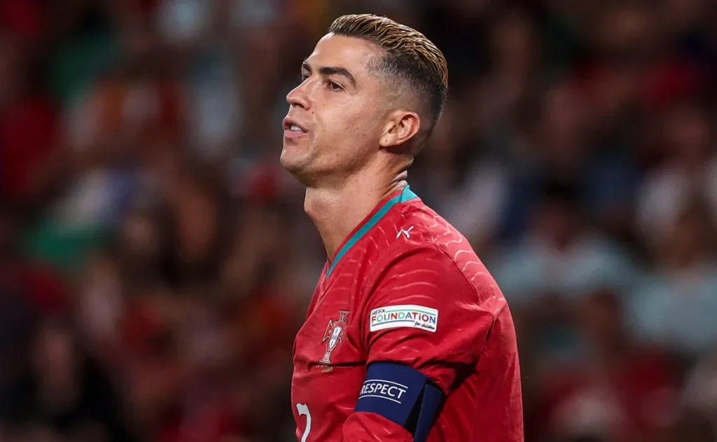 Cristiano Ronaldo deixa concentração de Portugal e fica fora do duelo com a Noruega na Liga das Nações