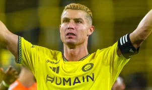 Cristiano Ronaldo chega a 981 gols e mira marca histórica de 1.000