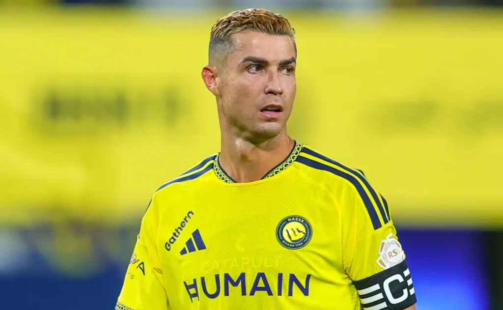 Al Nassr acerta empréstimo de goleiro Abdulhadi Al-Alwan após lesão de Al-Aqidi