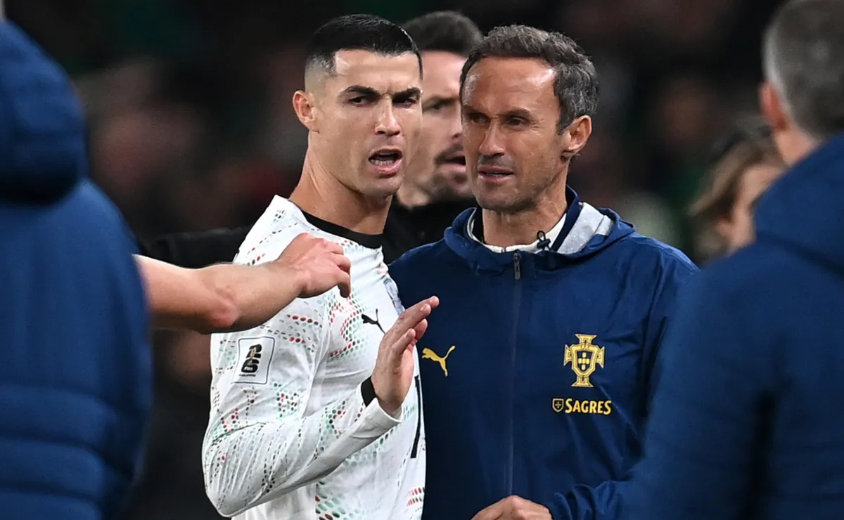 Southgate questiona decisão da Fifa que liberou Cristiano Ronaldo para a Copa de 2026