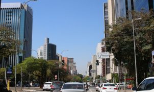 Manifesto de economistas critica pressão do mercado por corte de gastos e defende taxação de altas rendas