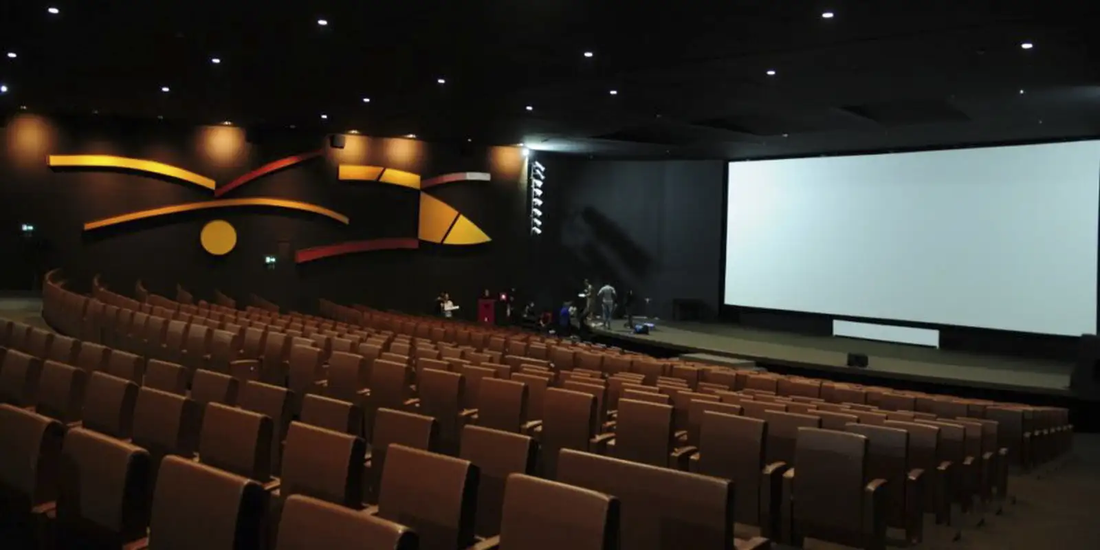 Cultura entra no centro do debate eleitoral entre Lula e Flávio Bolsonaro
