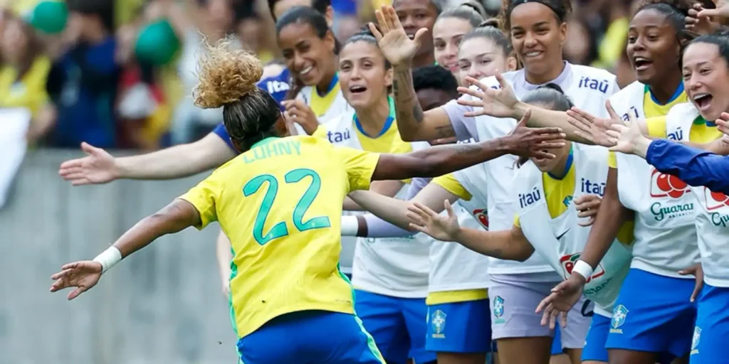 Brasil goleia Argentina por 3 a 1 na estreia do Beira-Rio como palco do Mundial Feminino