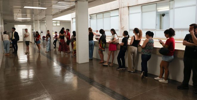 TSE orienta eleitores a confirmar local de votação antes do segundo turno deste domingo