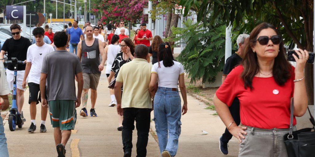 Violência política atinge 134 casos na campanha de 2026 e mulheres são 52% das vítimas