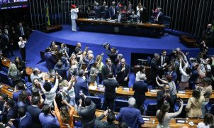 Imprensa internacional enxerga vitória política de Lula na aprovação do fim da escala 6x1