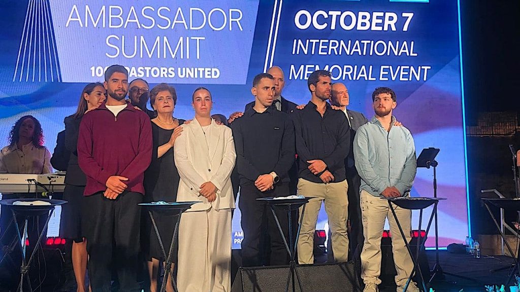 Líderes cristãos de 122 países se reúnem em Jerusalém em memória do 7 de Outubro