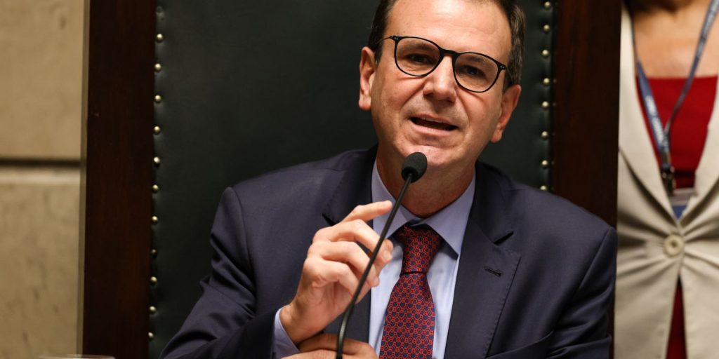 Coligação de Paes aciona STF contra anulação de votos de Garotinho no Rio