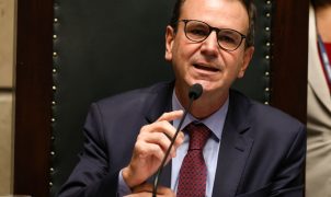 Coligação de Paes aciona STF contra anulação de votos de Garotinho no Rio