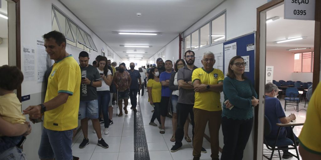 Campanha eleitoral entra na reta final com fim da propaganda paga na imprensa
