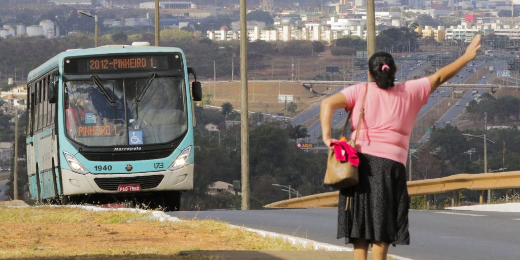 DPU recorre ao STF para garantir transporte gratuito no segundo turno em todo o país