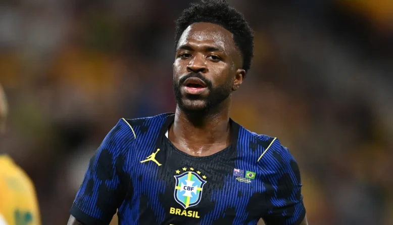 Vinicius Junior tem valor de mercado reduzido a €130 milhões, menor patamar em quase quatro anos