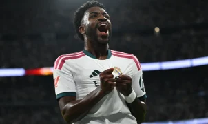 VAR anula gol de Vinícius Jr. e o expulsa em vitória do Real Madrid sobre o Villarreal