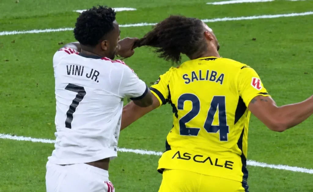 Vinicius Junior pega quatro jogos de suspensão e desfalca Real Madrid no El Clasico