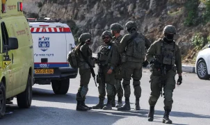 West Bank shooting leaves 5 Israelis wounded as IDF kills 2 gunmen
